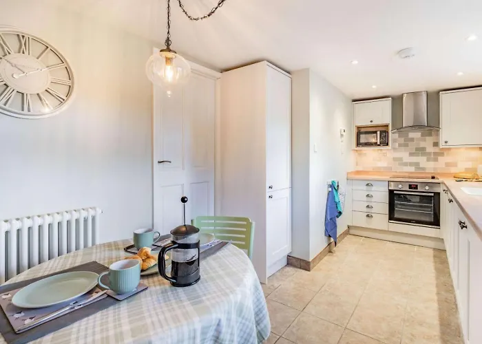 1 Bed In Holmrook Oc-87247